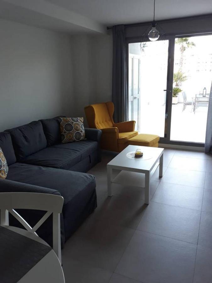 Apartamento En Primera Linea De Playa, Con Piscina Y Garaje En Torrox Costa Esterno foto