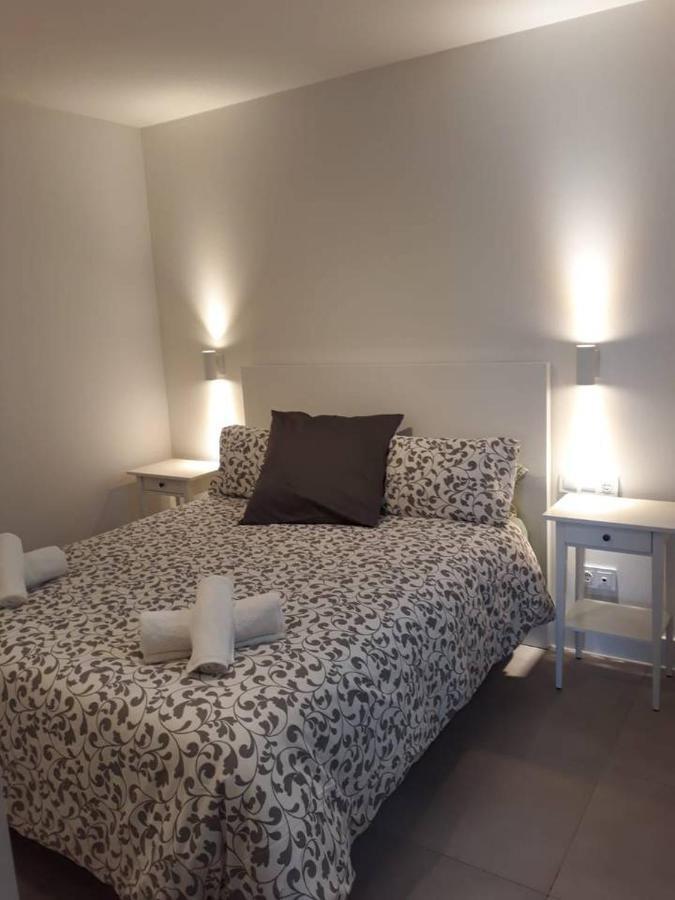 Apartamento En Primera Linea De Playa, Con Piscina Y Garaje En Torrox Costa Esterno foto